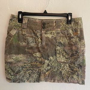 Camo mini skirt!